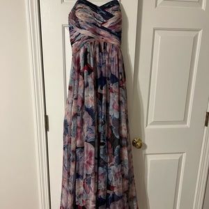 Prom/wedding dress